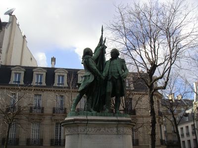 Statue de La Fayette et de Washington, place des Etats-Unis  Paris