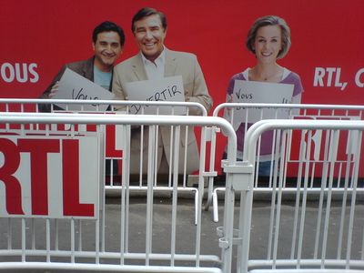 Au sige de RTL, rue Bayard