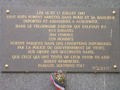 Plaque de commmoration de la rafle du Vel D'Hiv