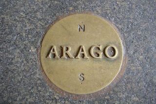 Un mdaillon Arago